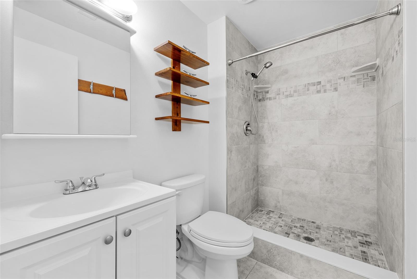 FAIR OAKS SOUTH ONE A CONDOMIN - Residential