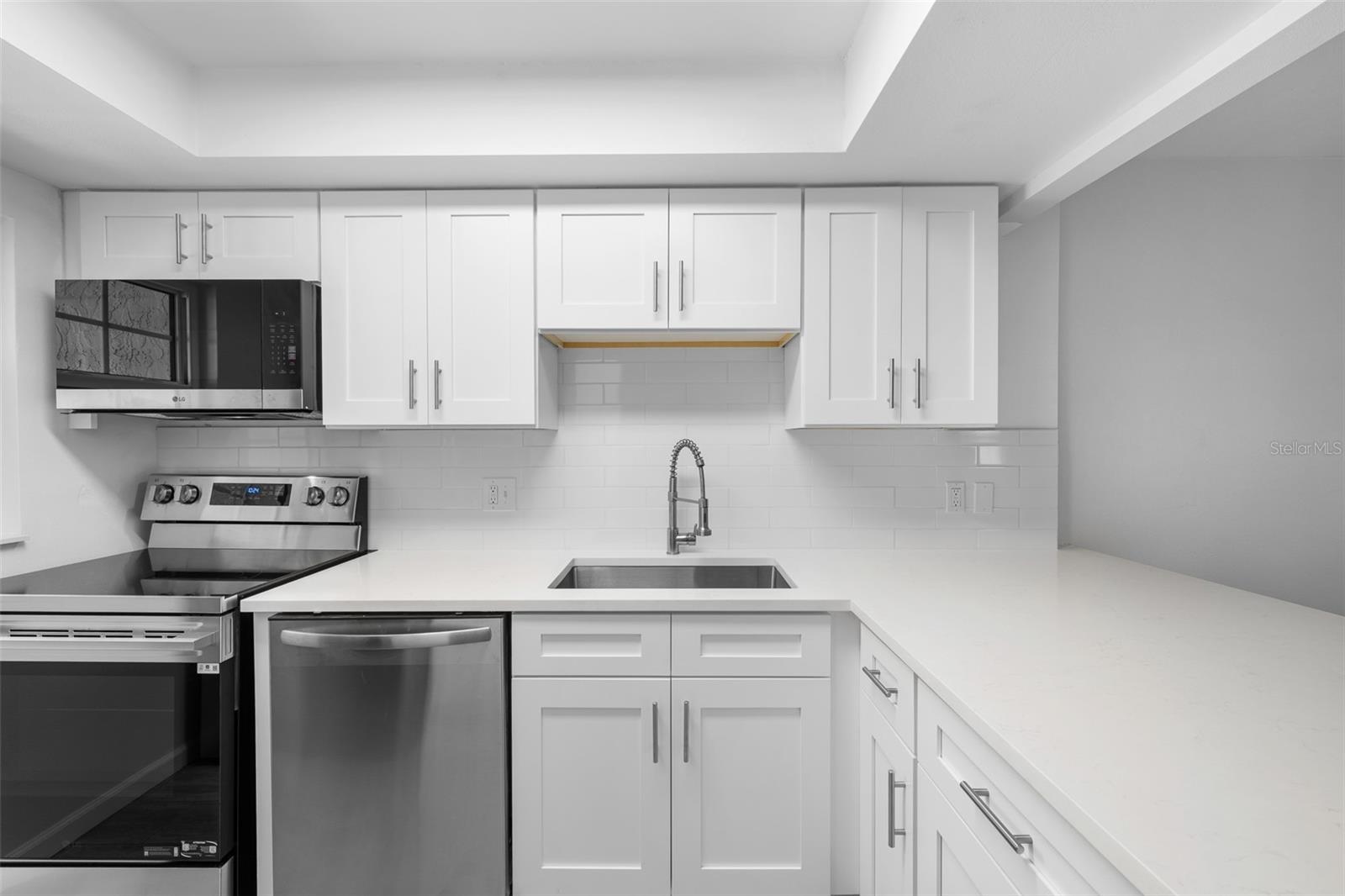 FAIR OAKS SOUTH ONE A CONDOMIN - Residential