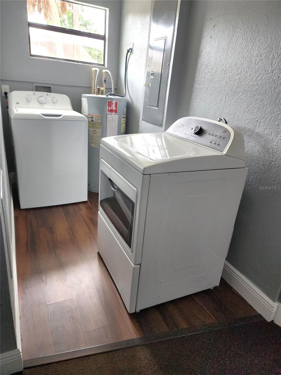 BOWYERS SUB - Residential Income