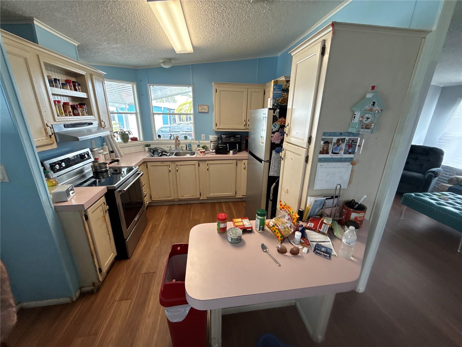 TIMBER LAKE ESTATES - Residential
