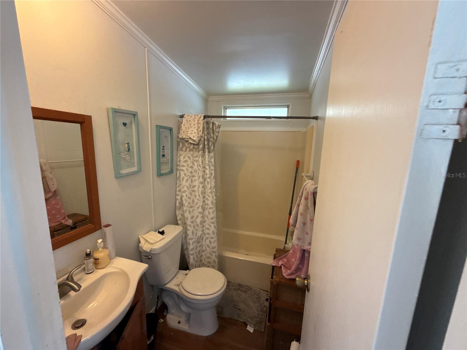TIMBER LAKE ESTATES - Residential