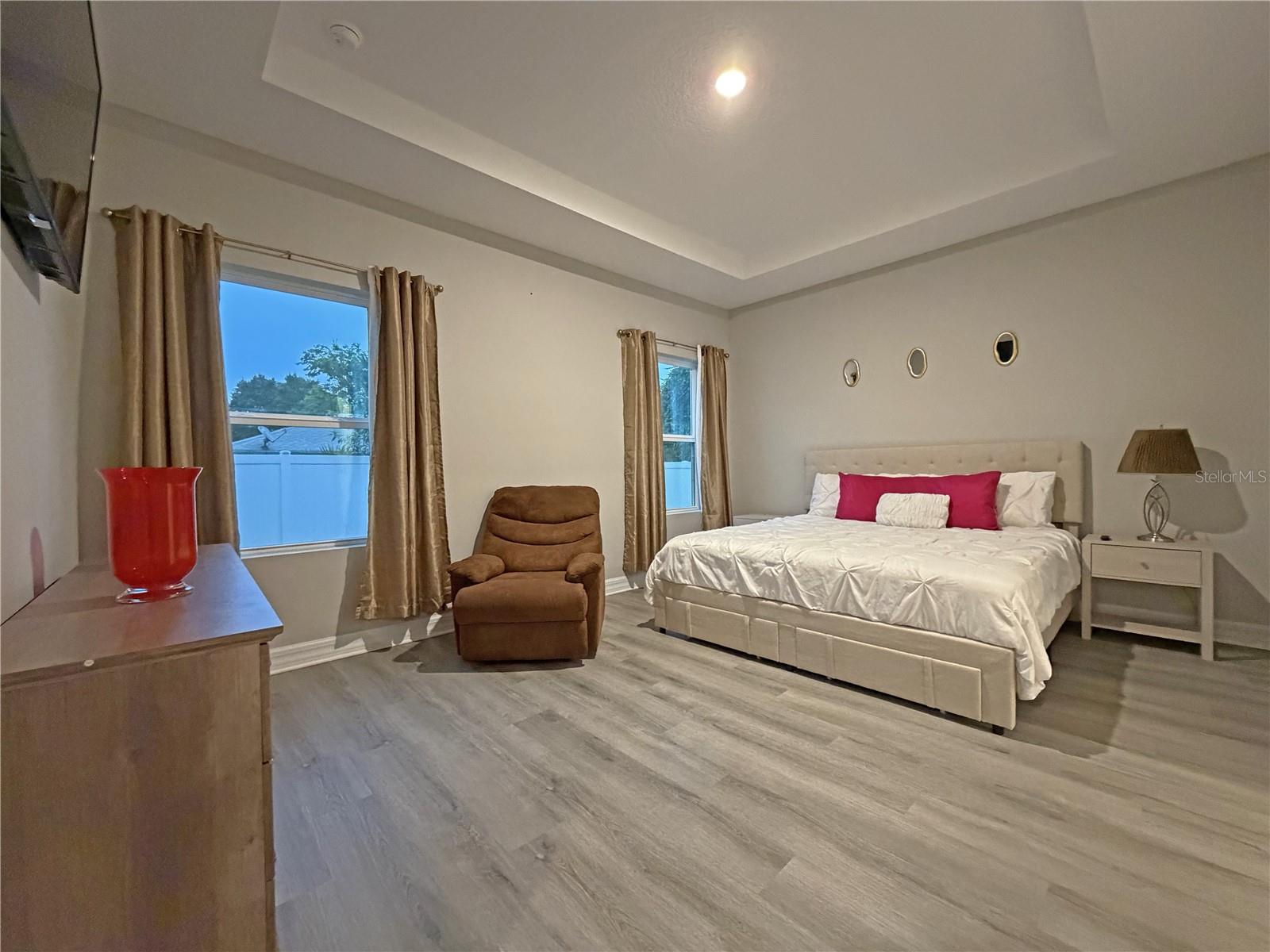 HIGHRIDGE ESTATES REP - Residential