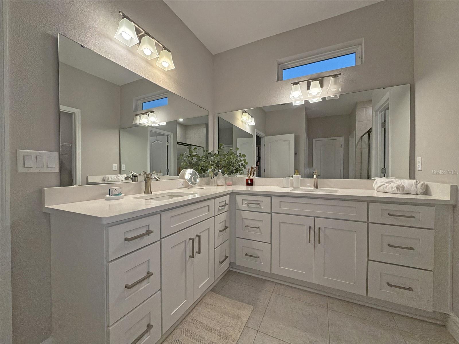 HIGHRIDGE ESTATES REP - Residential