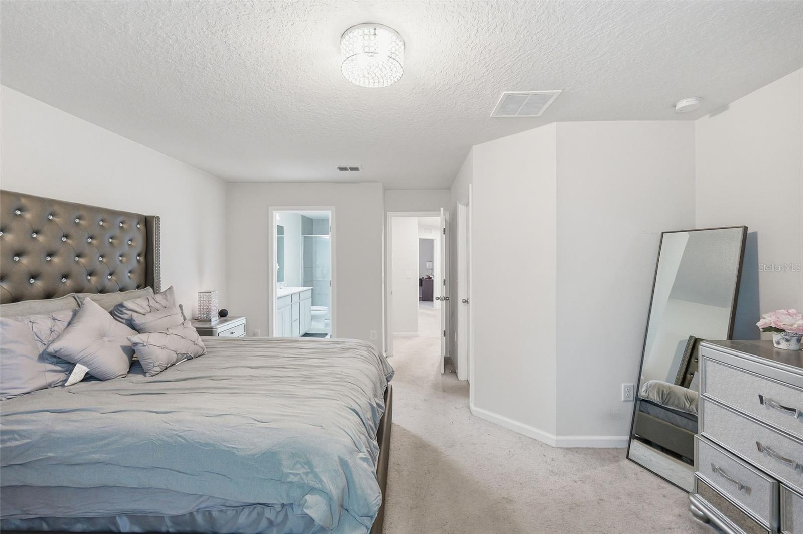TIMBERS/WILLIAMS LNDG TWNHMS - Residential