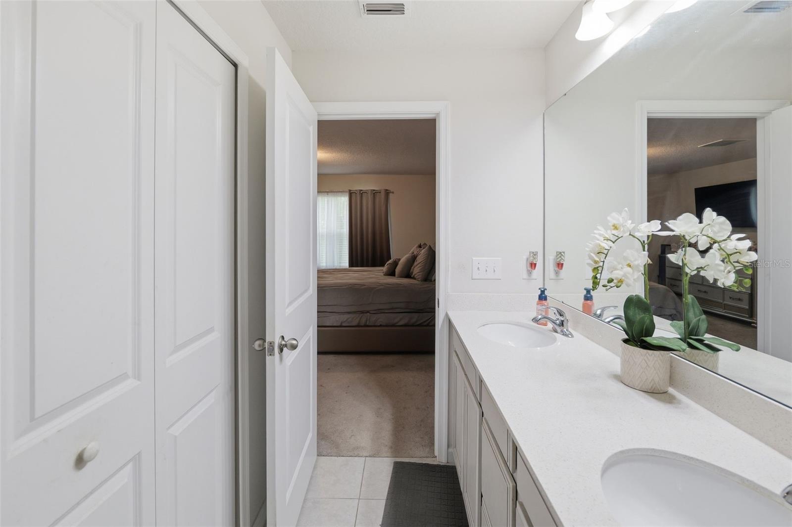 TIMBERS/WILLIAMS LNDG TWNHMS - Residential
