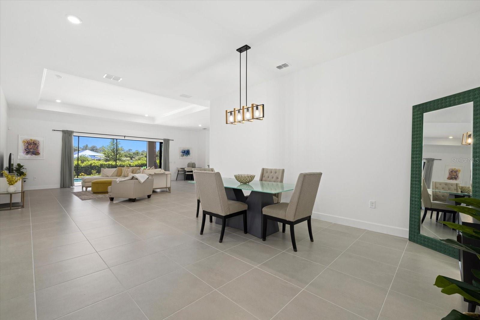 SAPPHIRE POINT PH IIIA - Residential