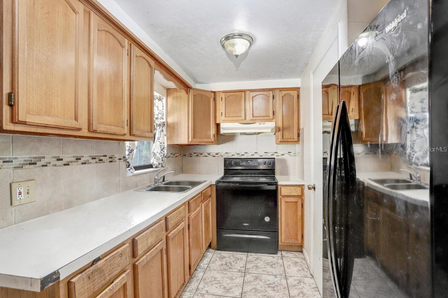 NORTHVIEW HILLS UNIT 5 - Residential