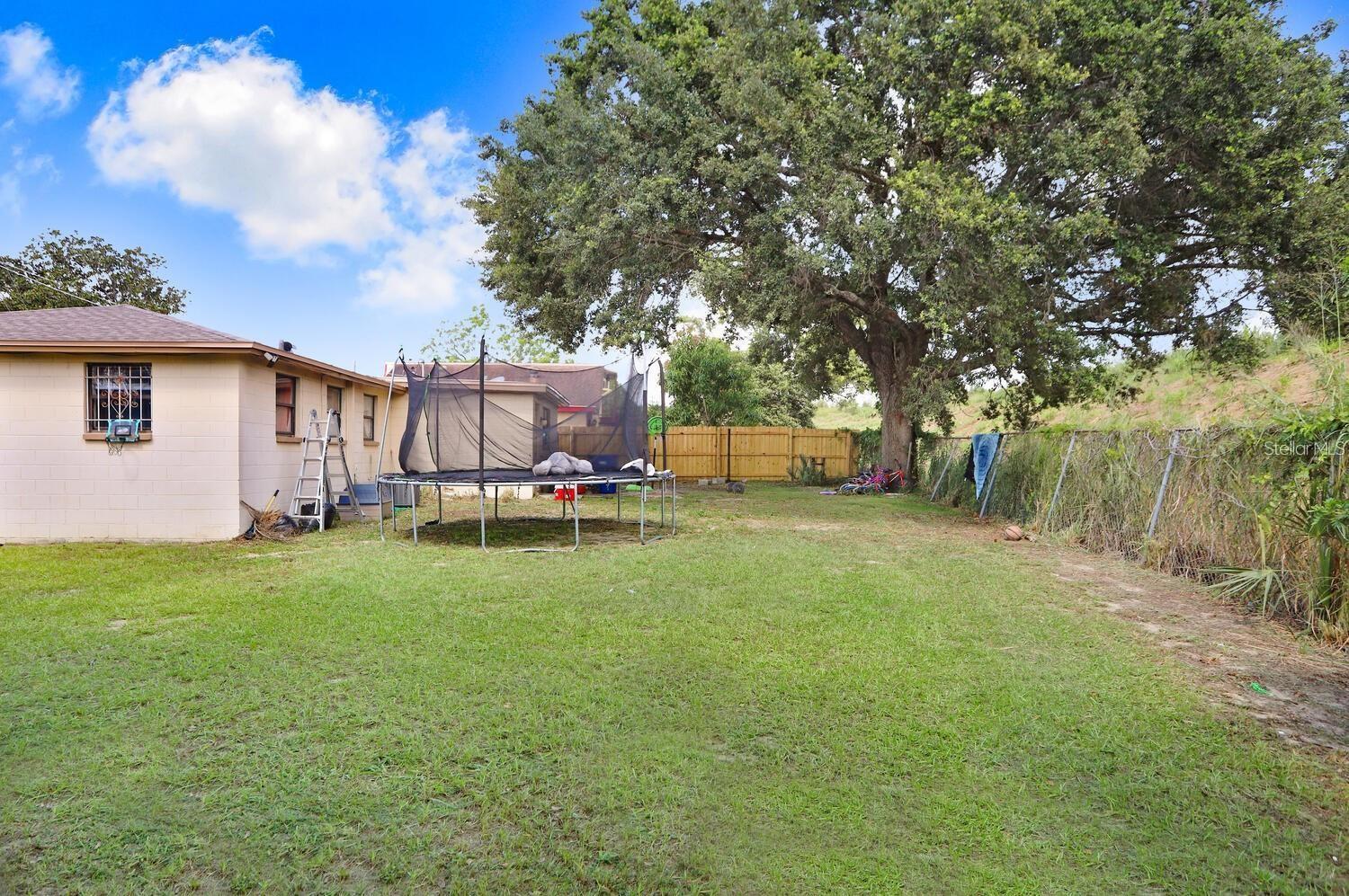 NORTHVIEW HILLS UNIT 5 - Residential