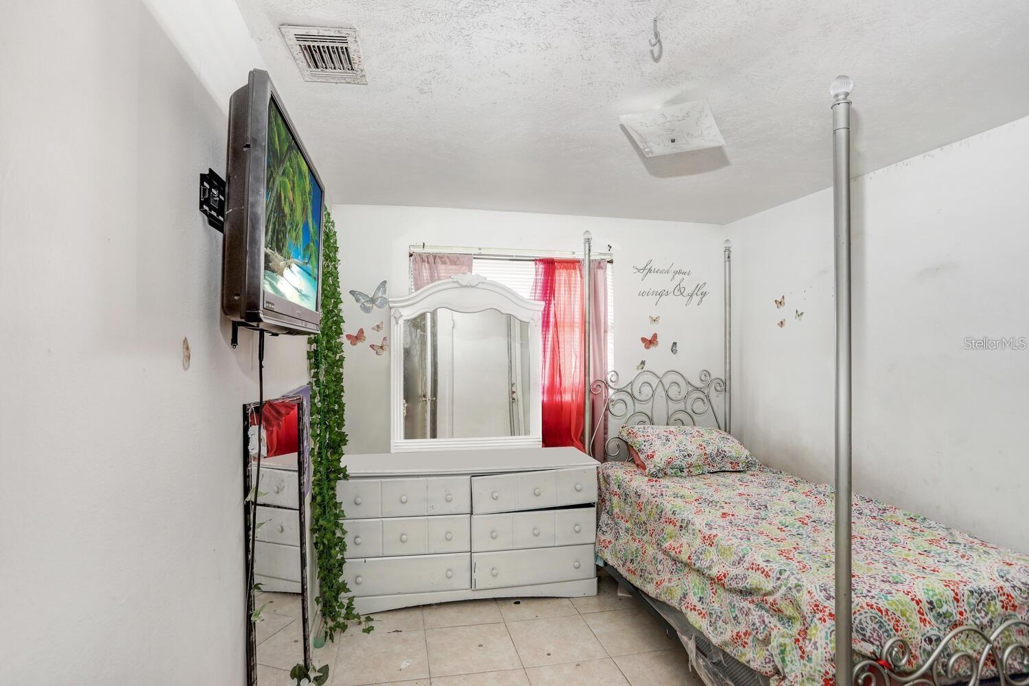 NORTHVIEW HILLS UNIT 5 - Residential