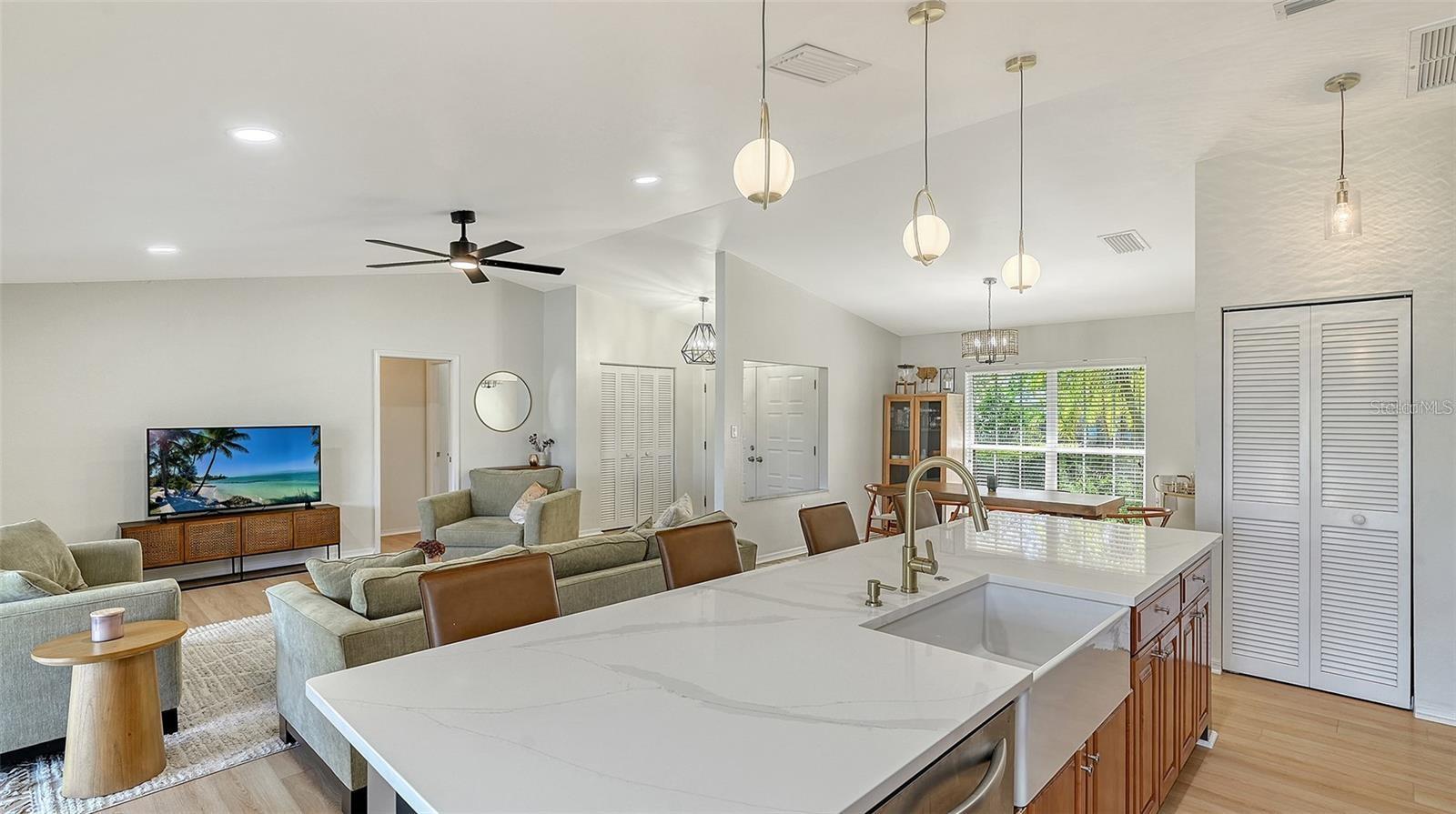 BRIARWOOD - Residential