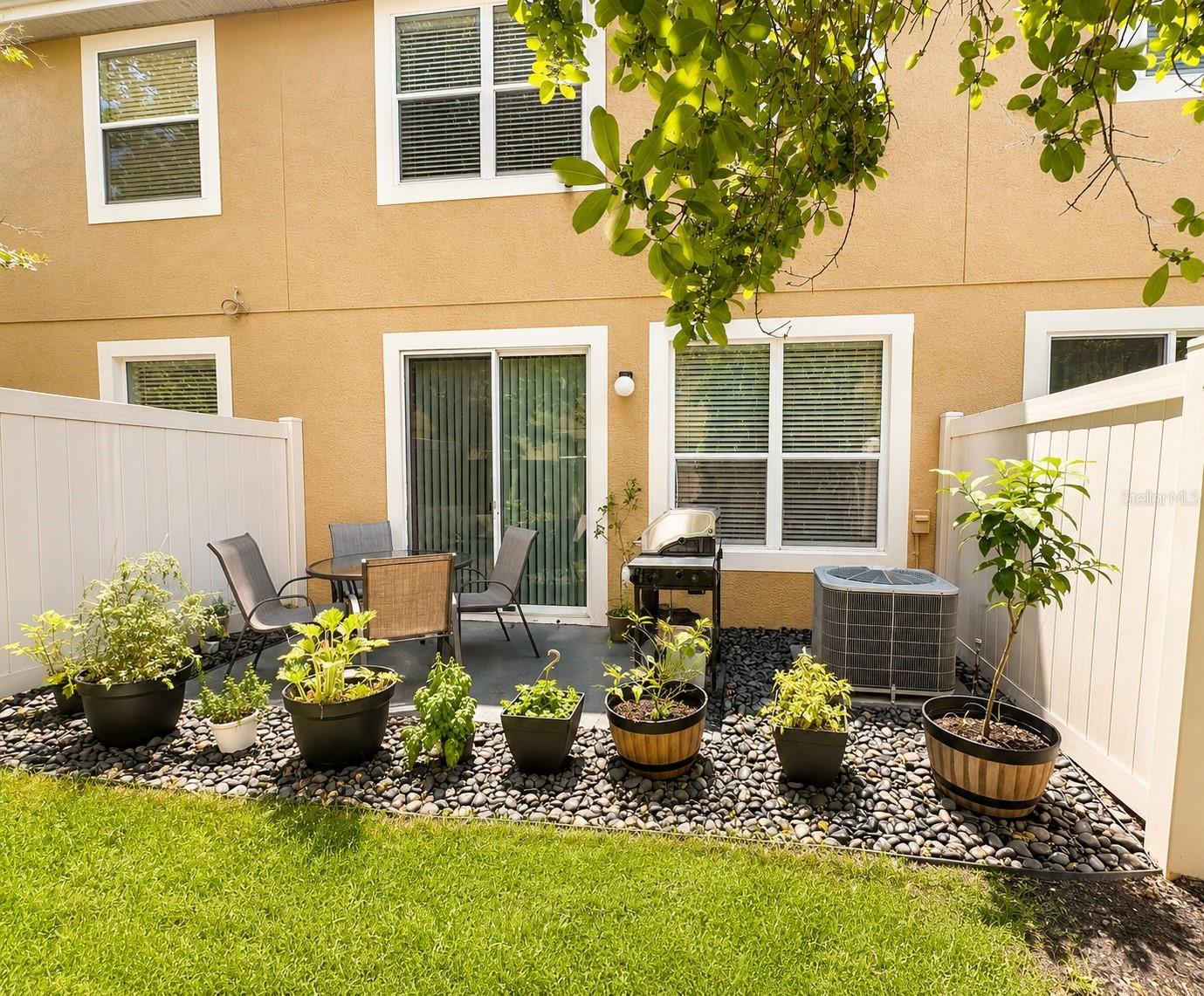 TUSCANY PLACE TWNHMS - Residential