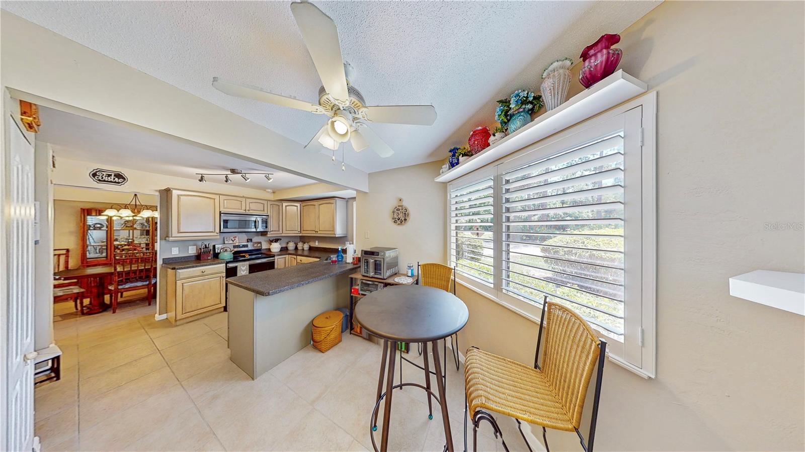 THE FAIRWAYS CONDO - Residential