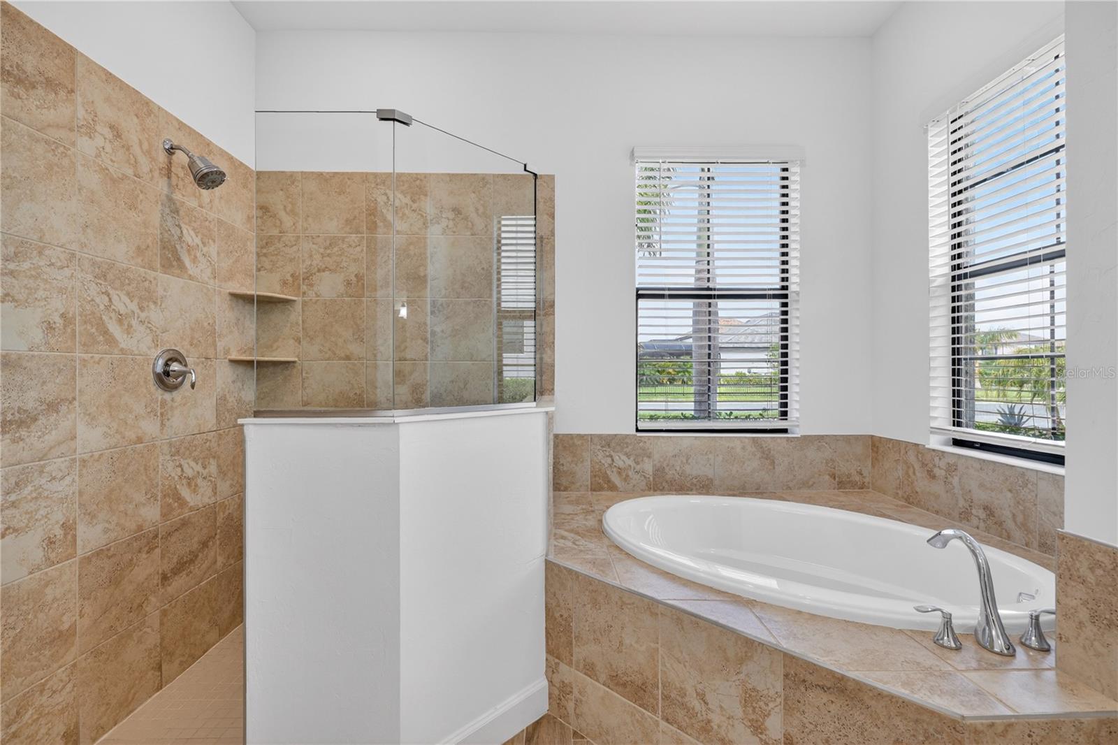 LORRAINE LAKES PH I - Residential