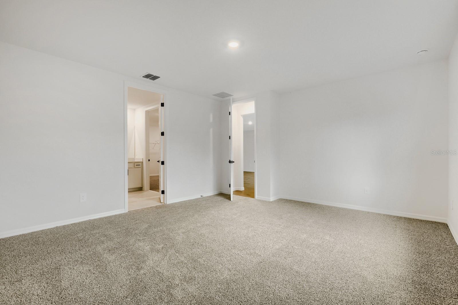 THE GROVE AT STUART CROSSING - Residential
