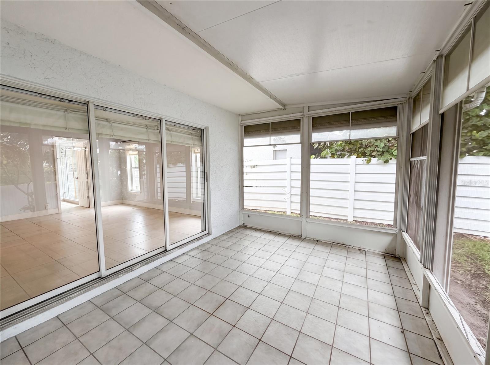 PALM COURT VILLAS PH 3, 5, 19, 37&43 - Residential