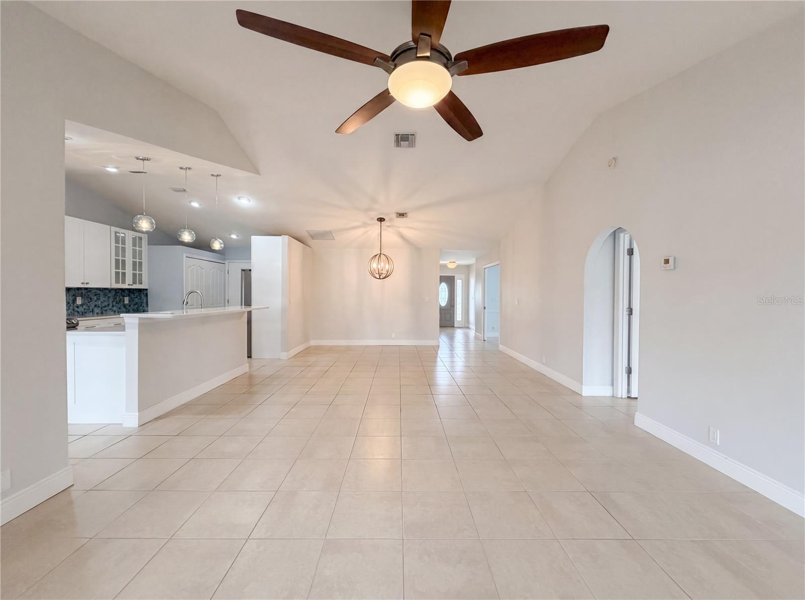 PALM COURT VILLAS PH 3, 5, 19, 37&43 - Residential