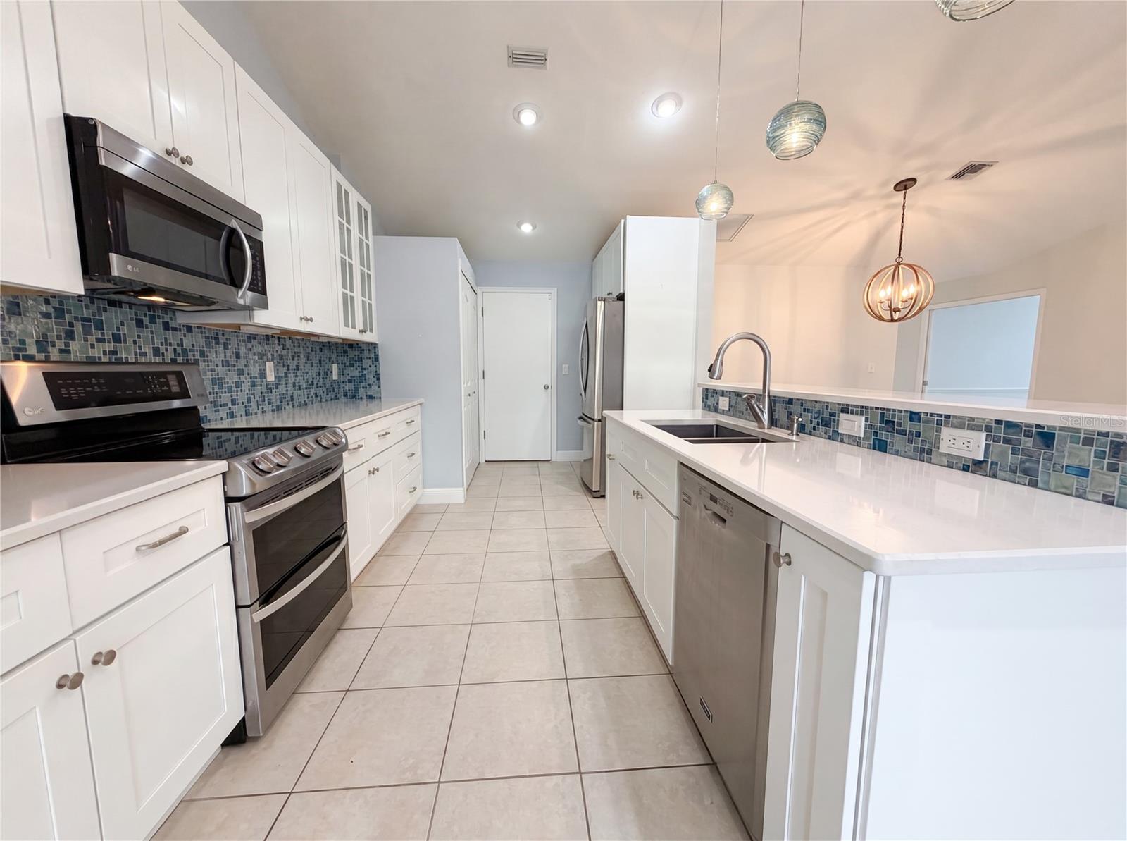 PALM COURT VILLAS PH 3, 5, 19, 37&43 - Residential