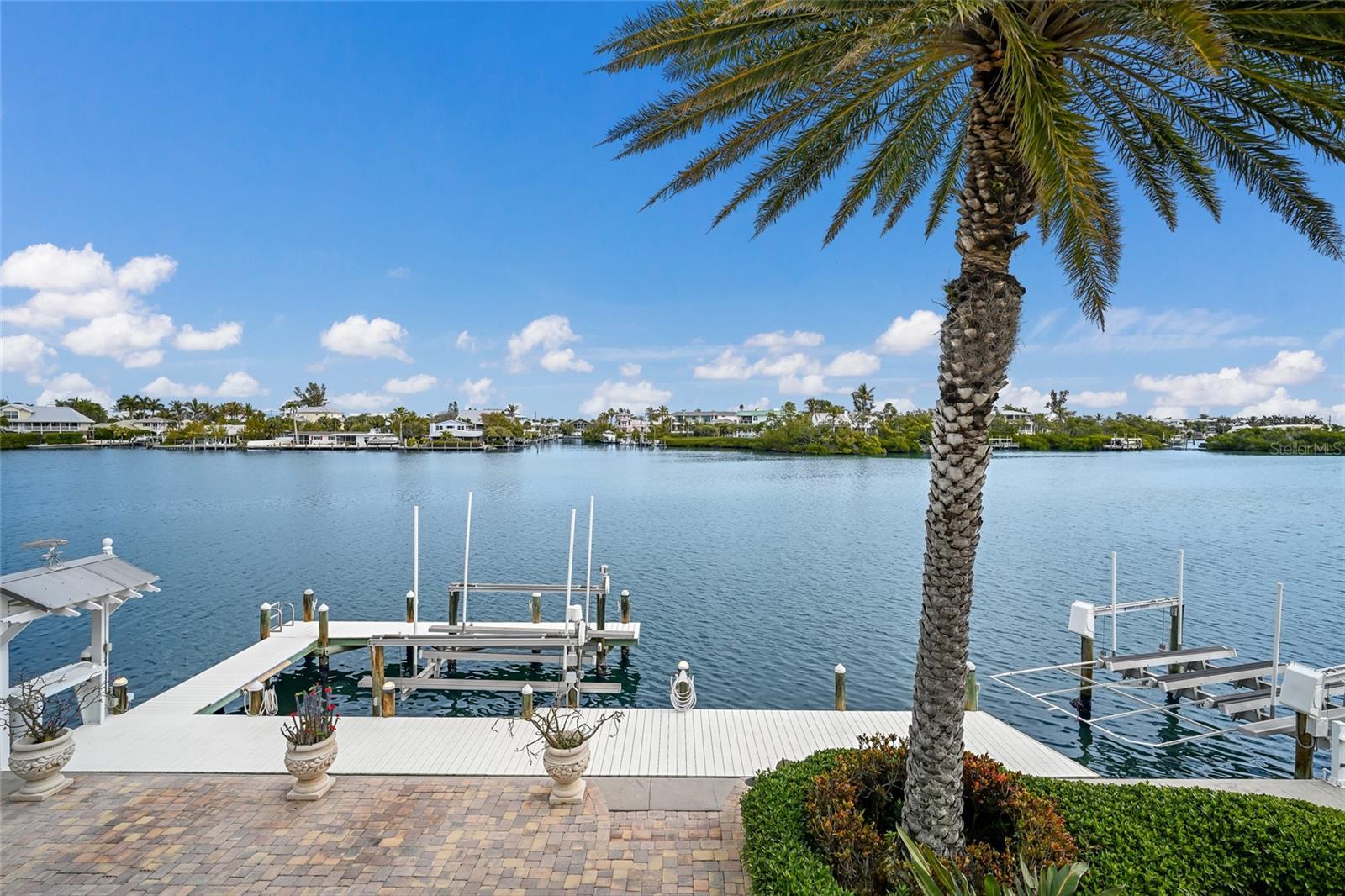 HOLMES BEACH 34TH UNIT REP - Residential