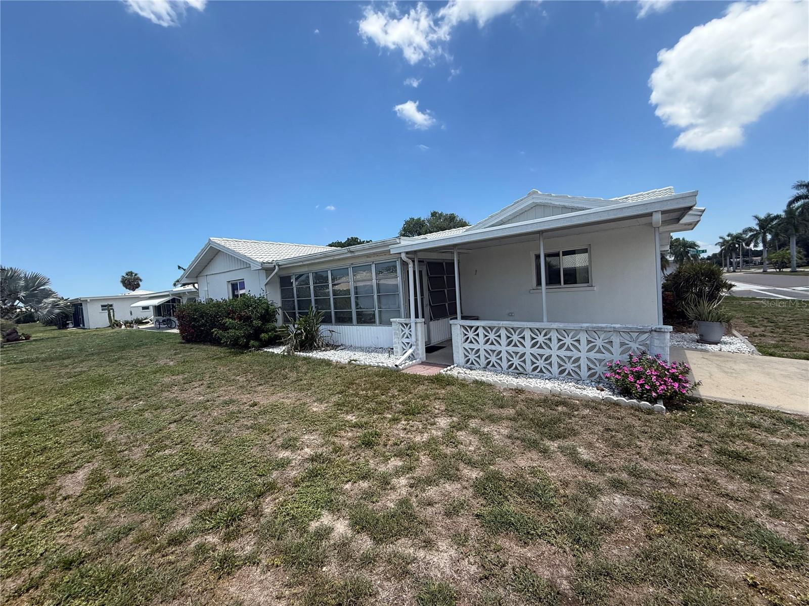 RIVER ISLES - Residential
