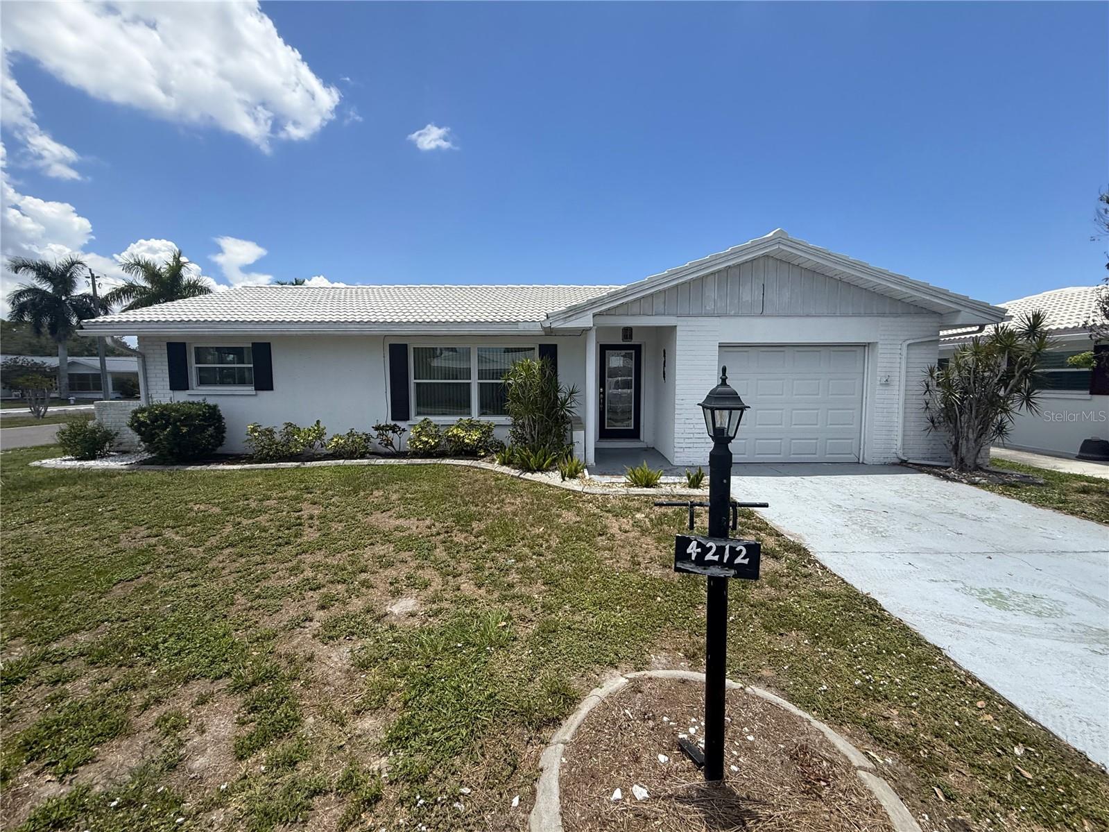 RIVER ISLES - Residential