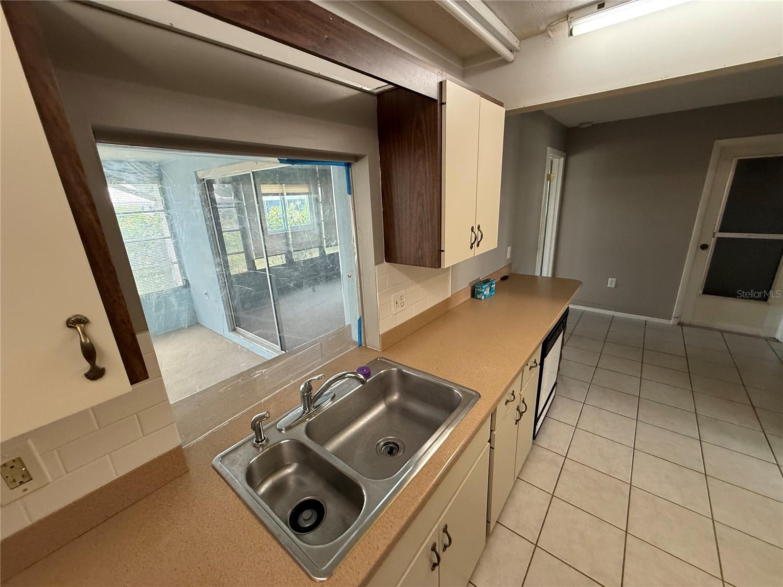 RIVER ISLES - Residential