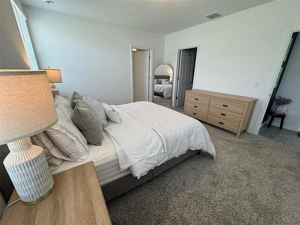 LAWSON DUNES SUB - Residential Lease