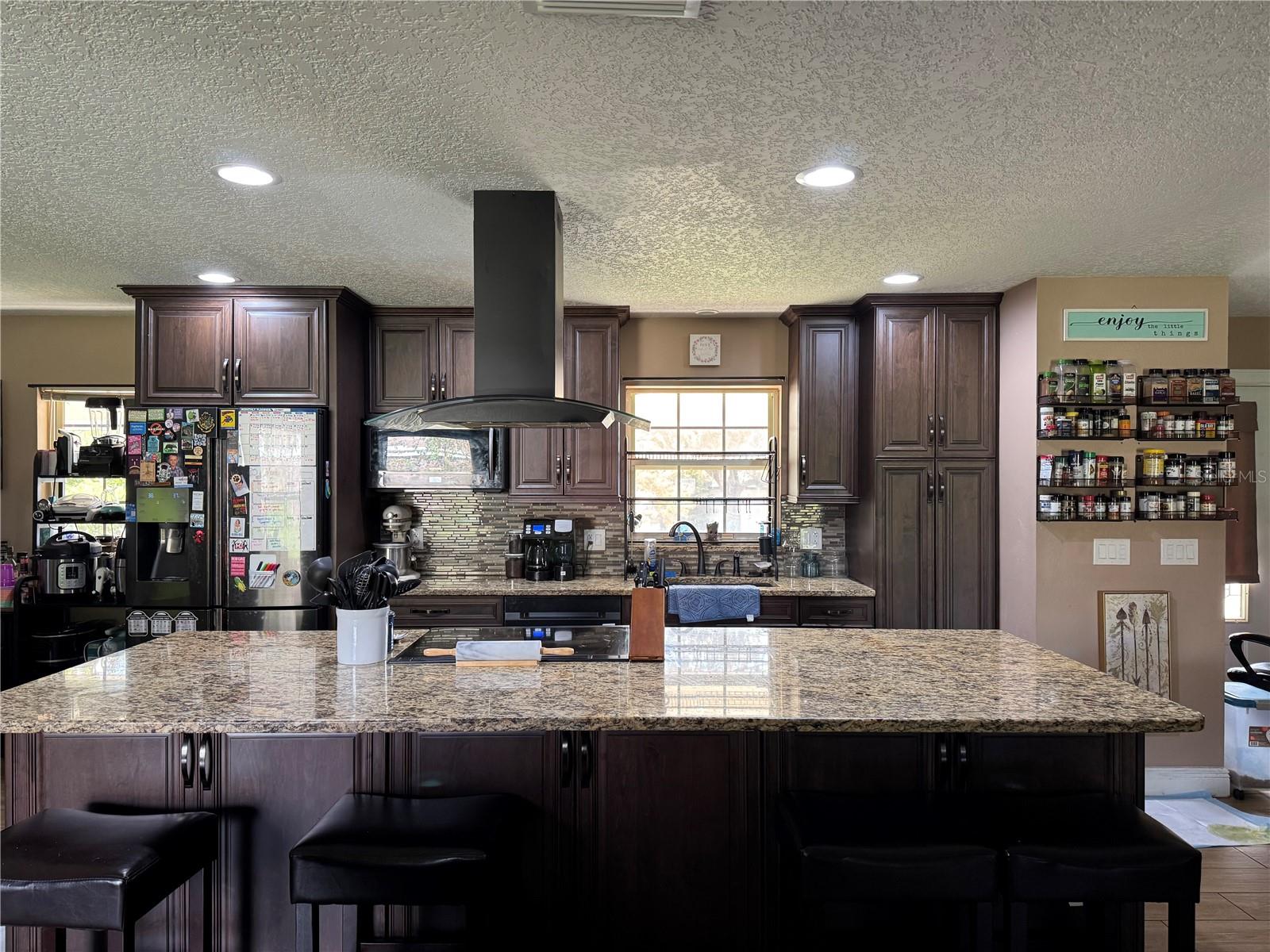SPRING OAKS - Residential