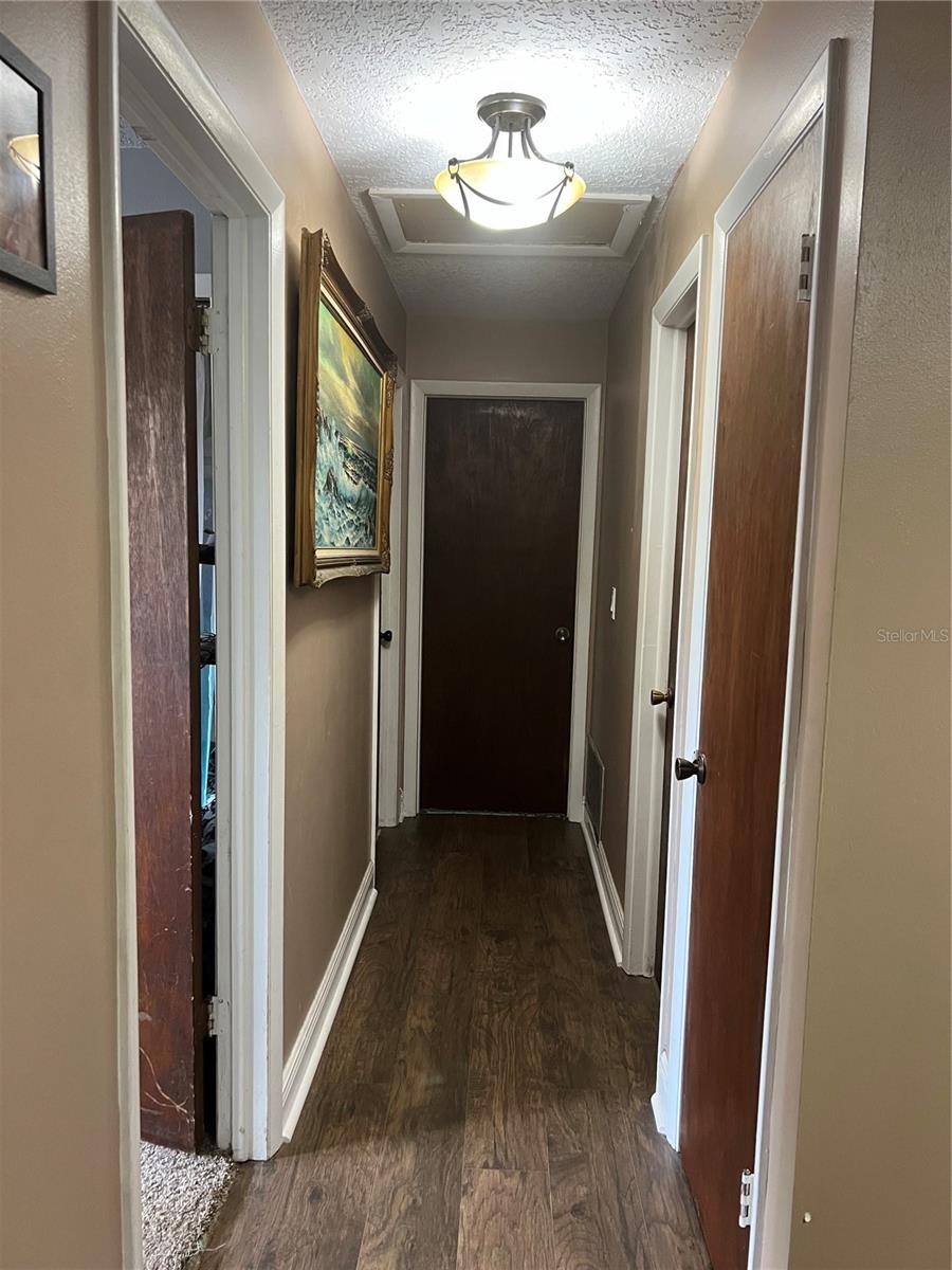 SPRING OAKS - Residential