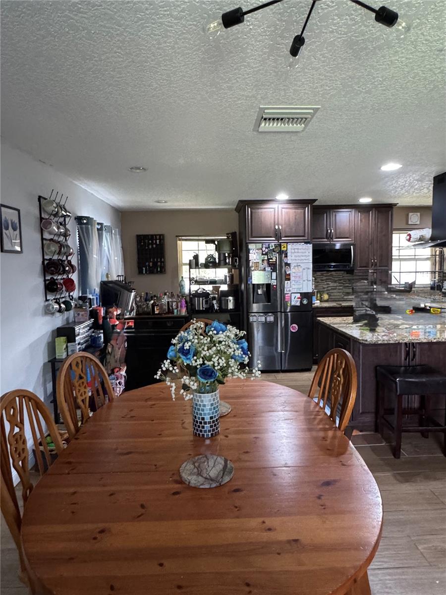 SPRING OAKS - Residential
