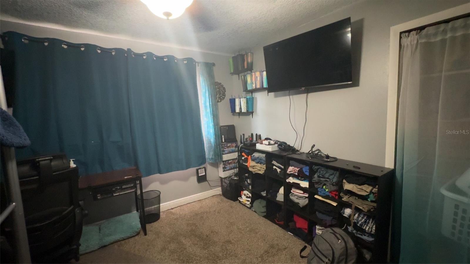 SPRING OAKS - Residential