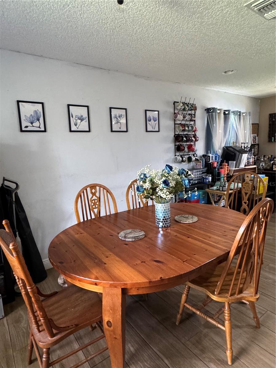 SPRING OAKS - Residential