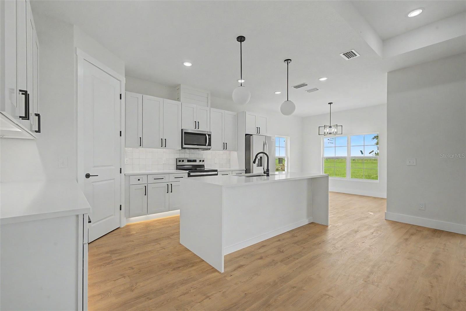 BLUE HERON GOLF & C C - Residential