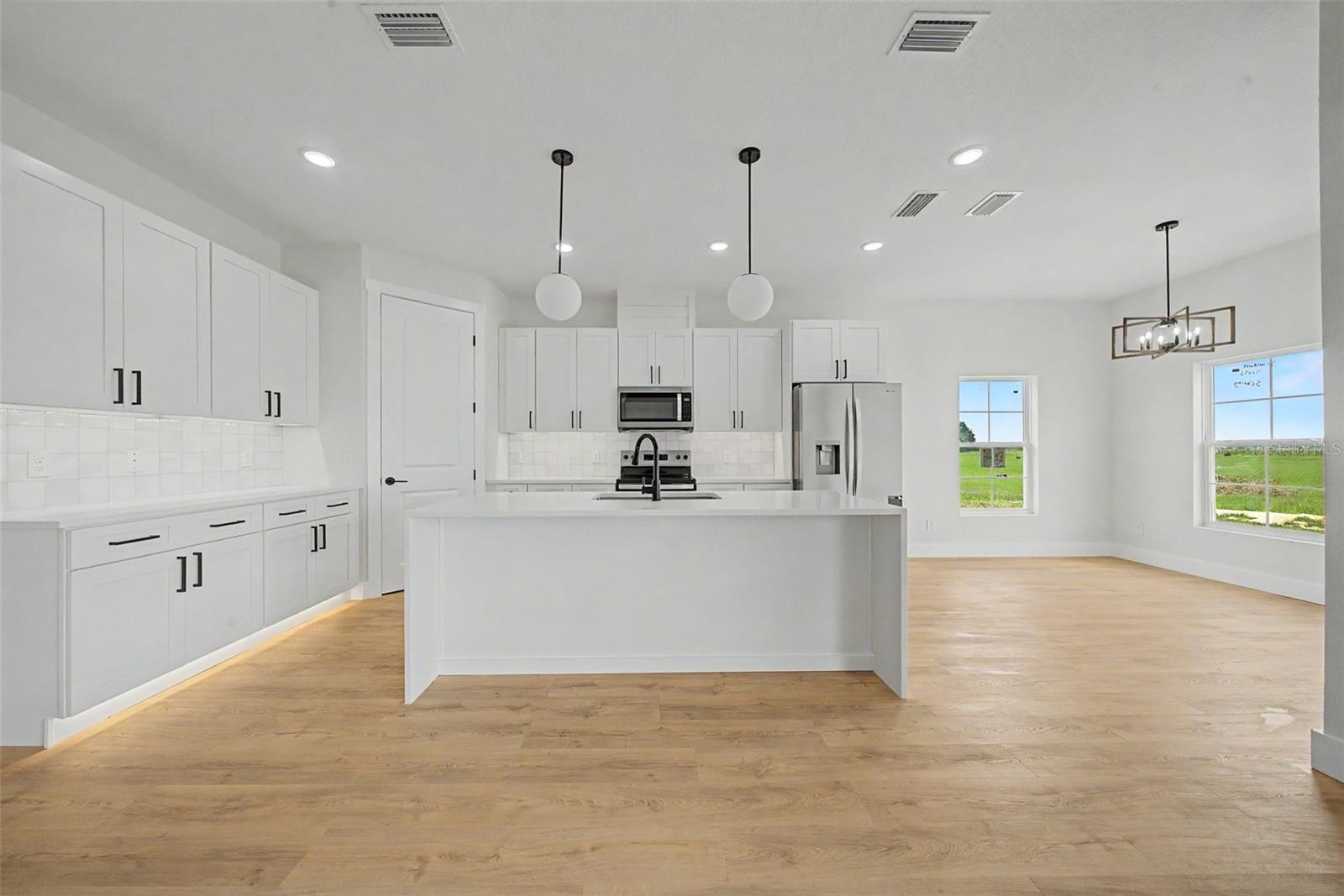 BLUE HERON GOLF & C C - Residential