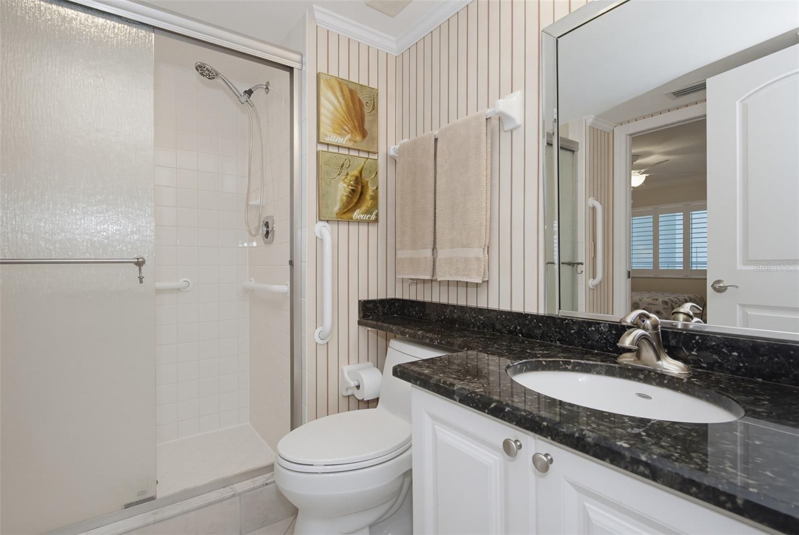 PENINSULA CONDO - Residential