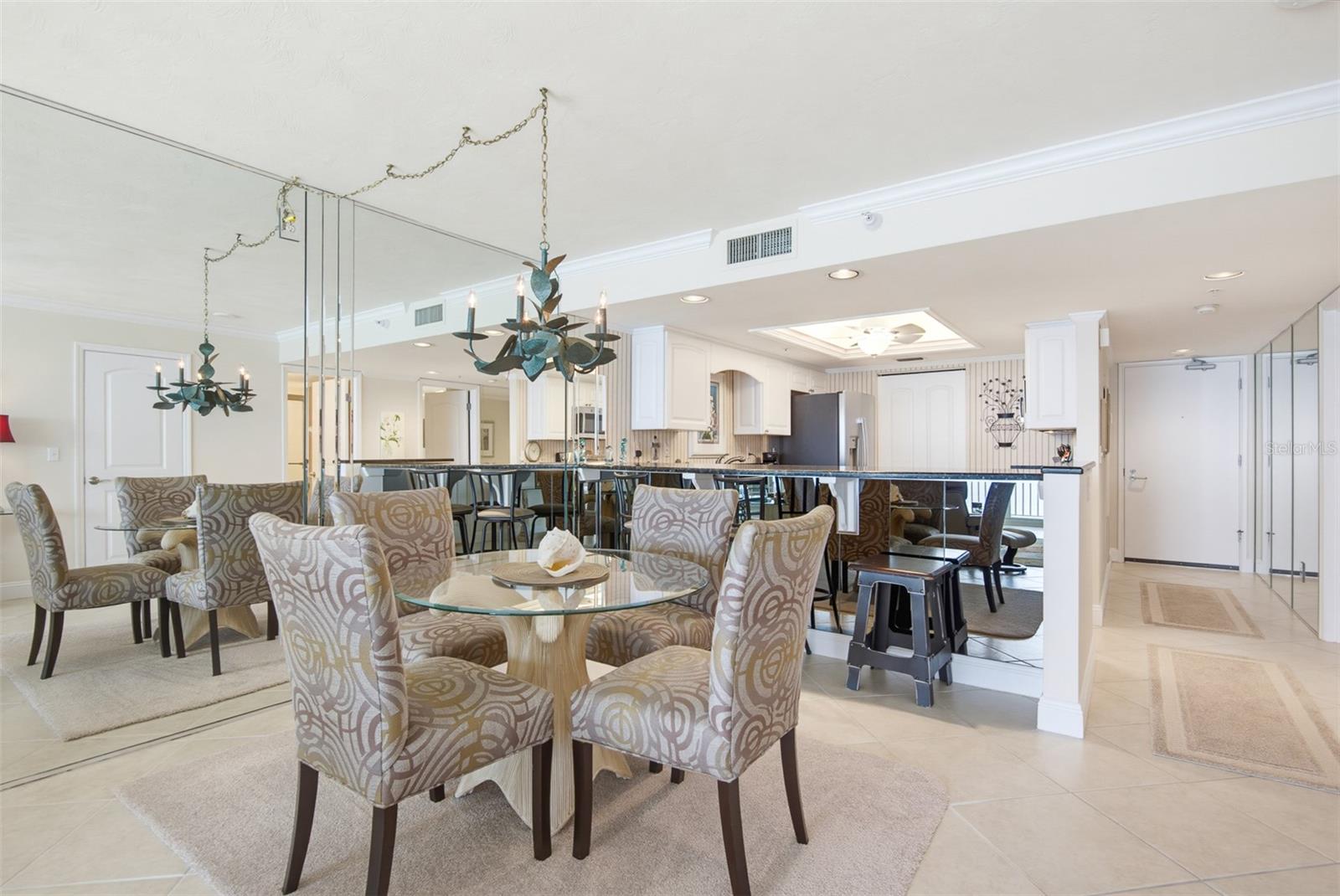 PENINSULA CONDO - Residential