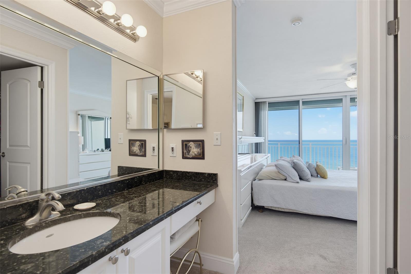 PENINSULA CONDO - Residential