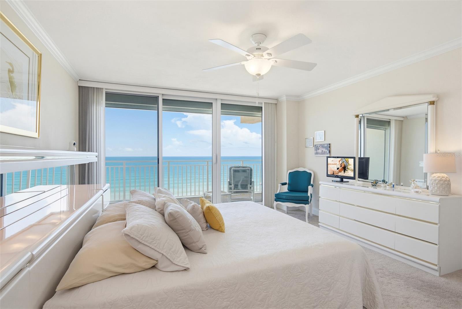 PENINSULA CONDO - Residential
