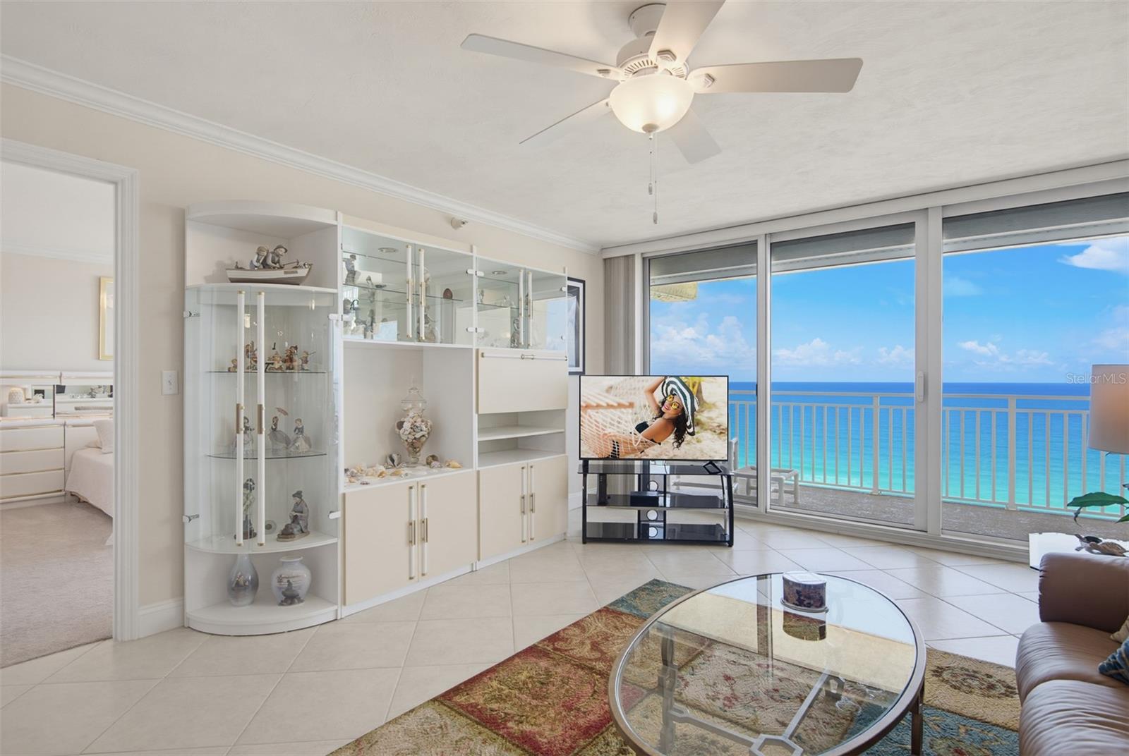 PENINSULA CONDO - Residential