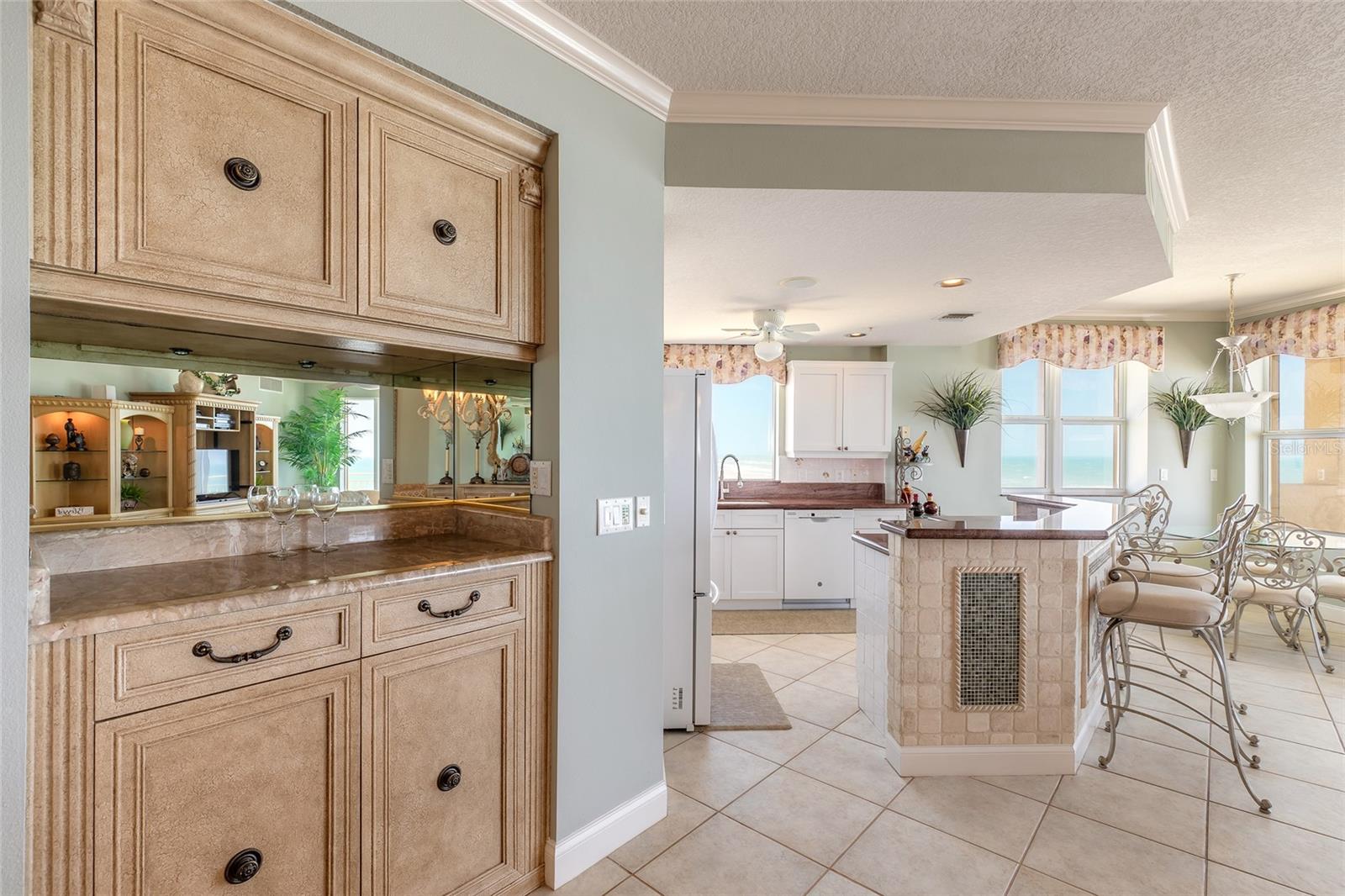 MEDITERREAN CONDO - Residential