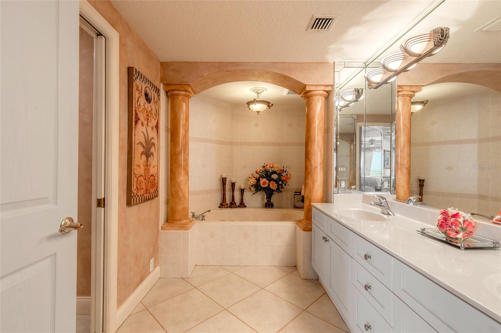 MEDITERREAN CONDO - Residential