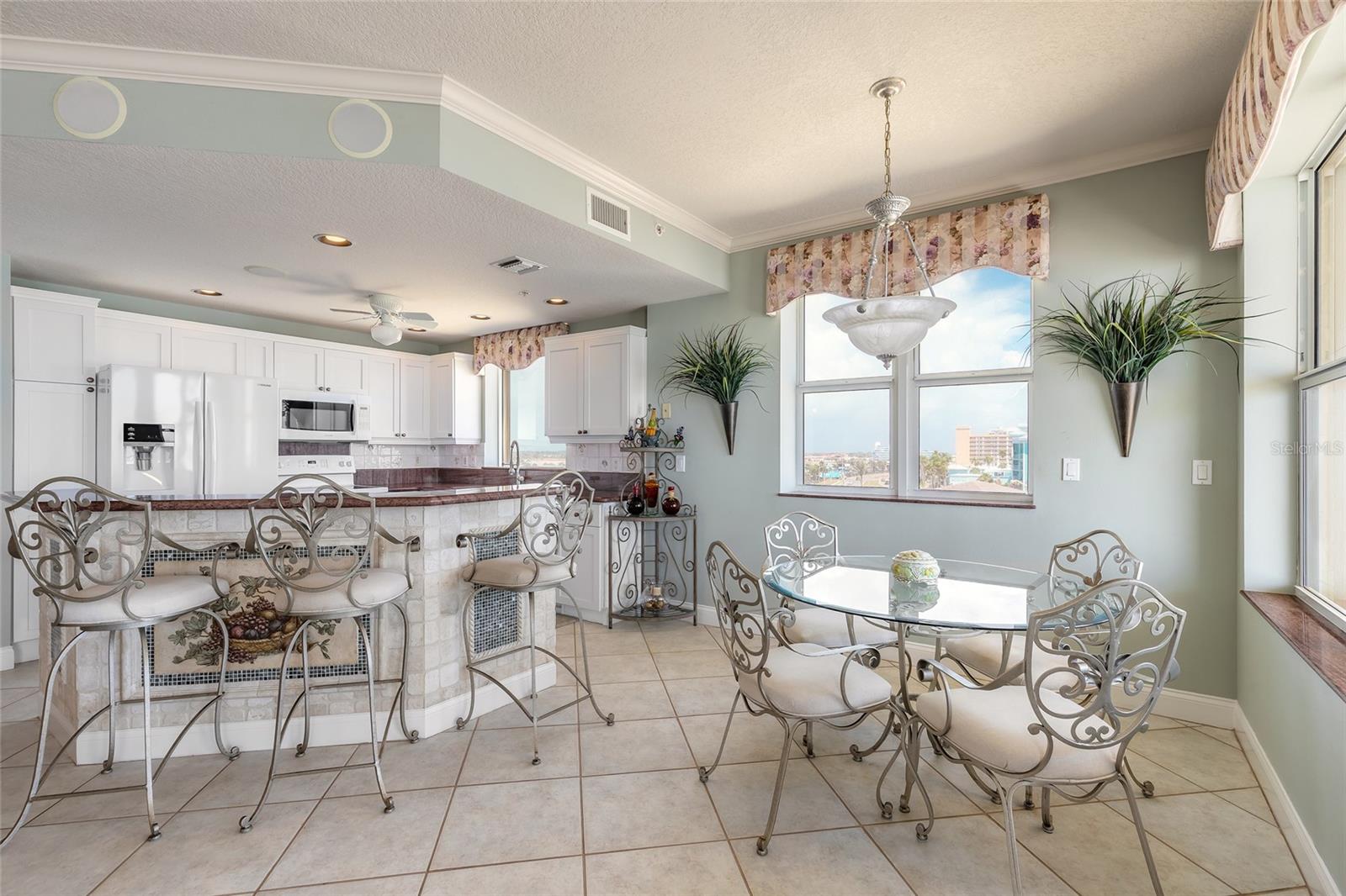 MEDITERREAN CONDO - Residential
