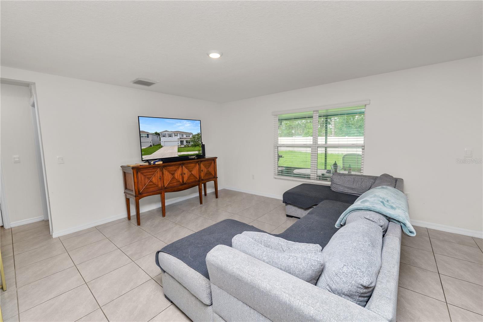 NORTH PARK ISLE PH 1B 1C & 1D - Residential