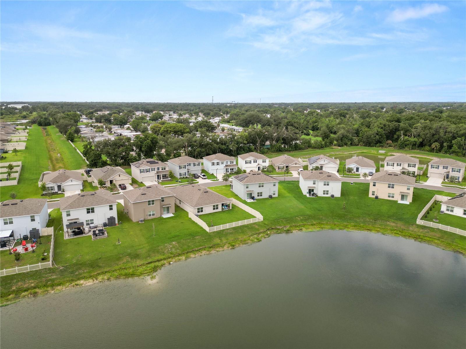NORTH PARK ISLE PH 1B 1C & 1D - Residential