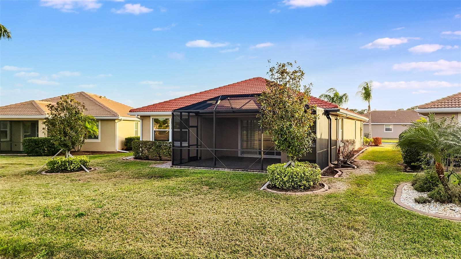 TALON BAY - Residential