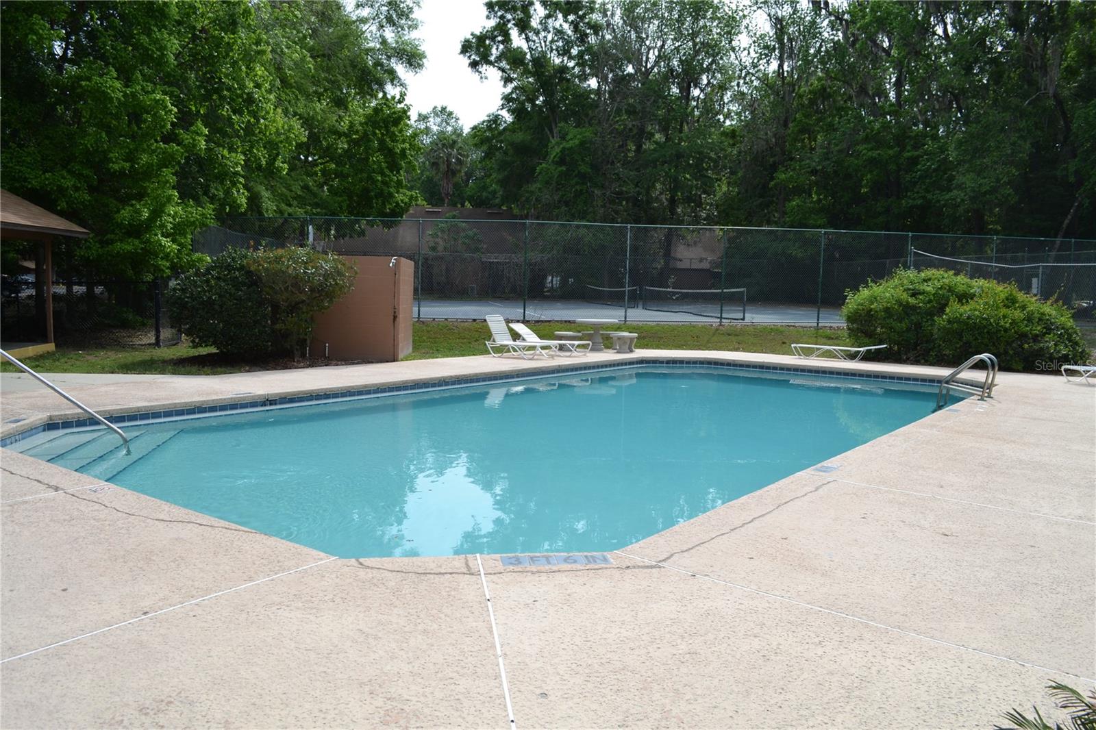 ROCKWOOD VILLAS - Residential