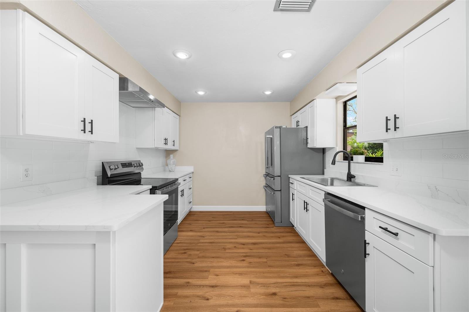 EMERALD WOODS II - Residential