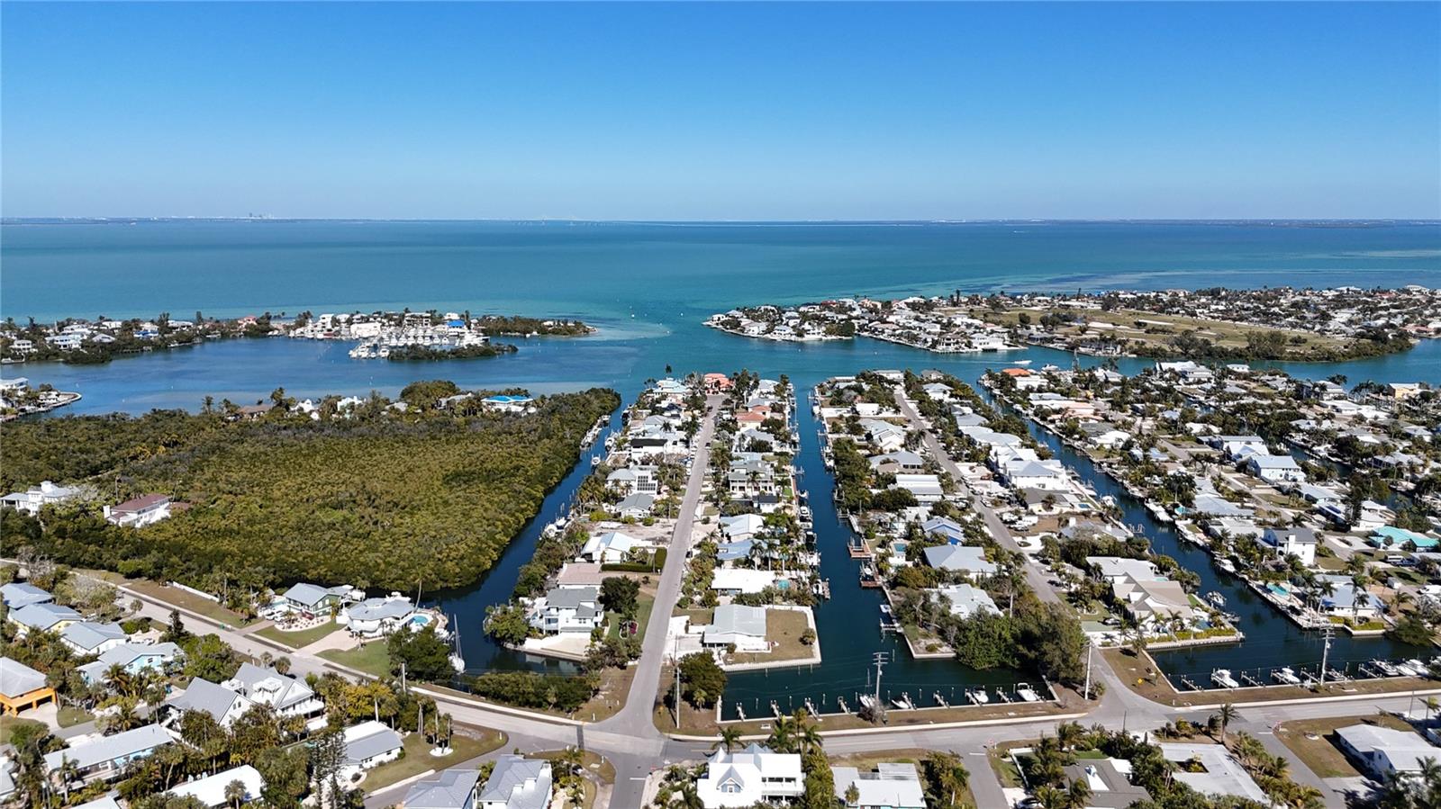 HOLMES BEACH 31ST UNIT AMD - Residential
