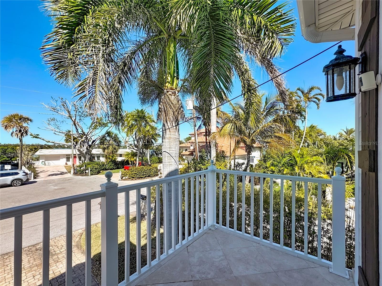 HOLMES BEACH 31ST UNIT AMD - Residential