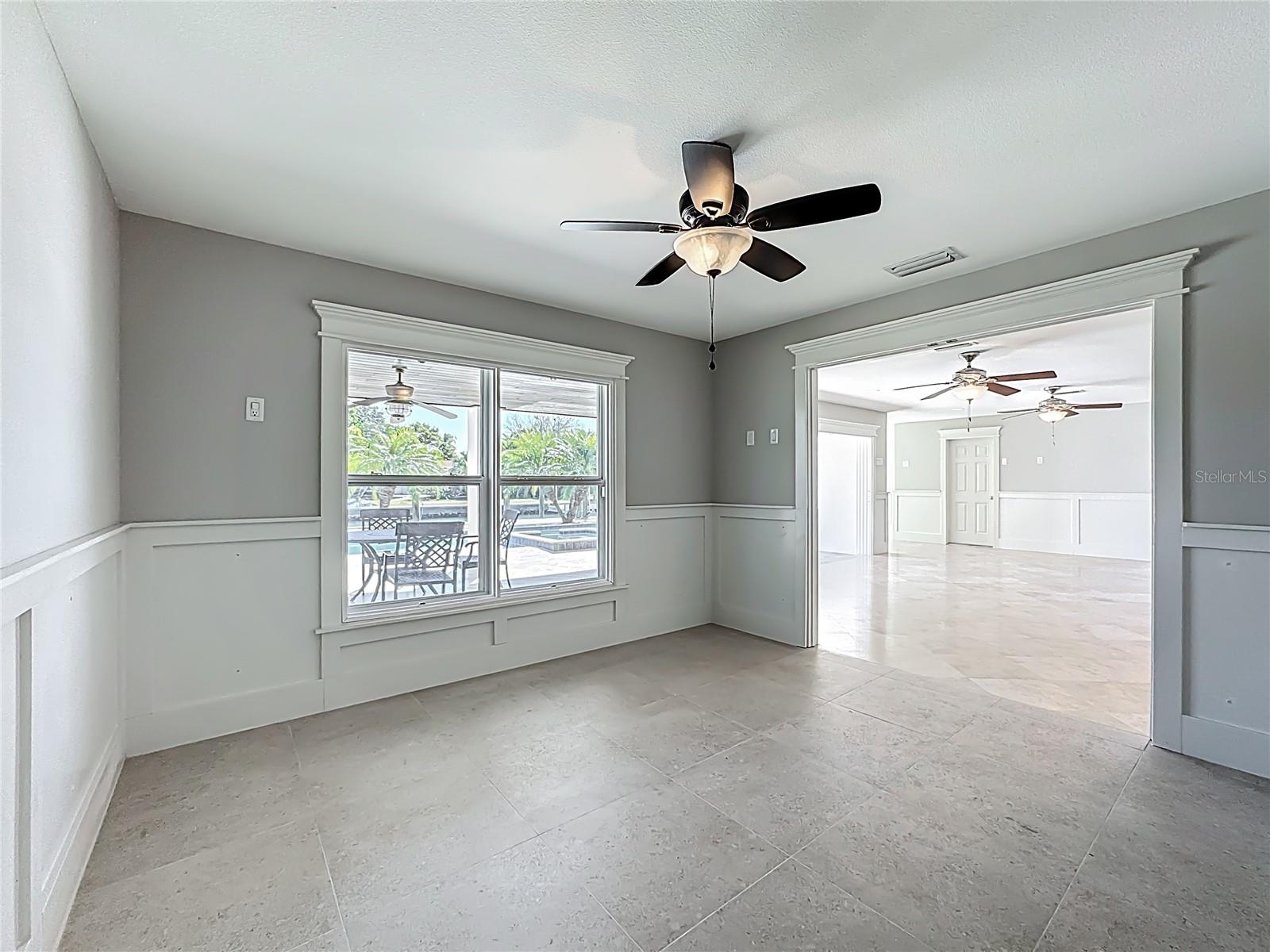 HOLMES BEACH 31ST UNIT AMD - Residential