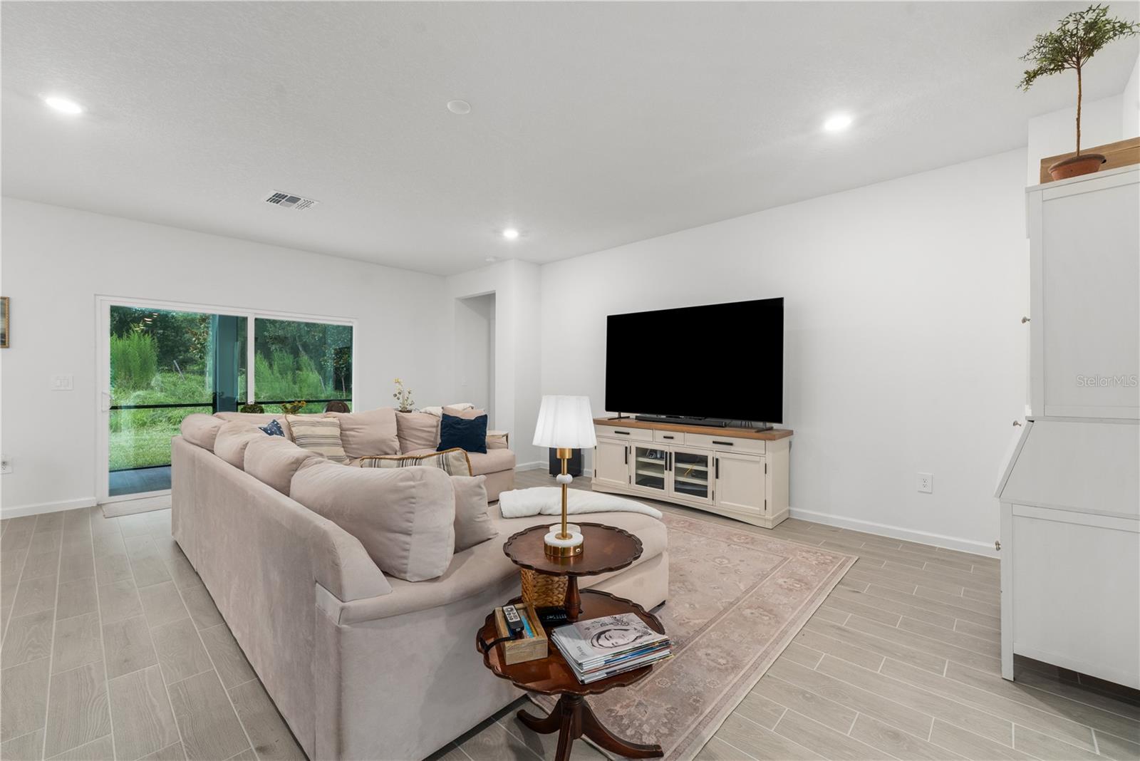 TRAIL HEAD LANDING - Residential